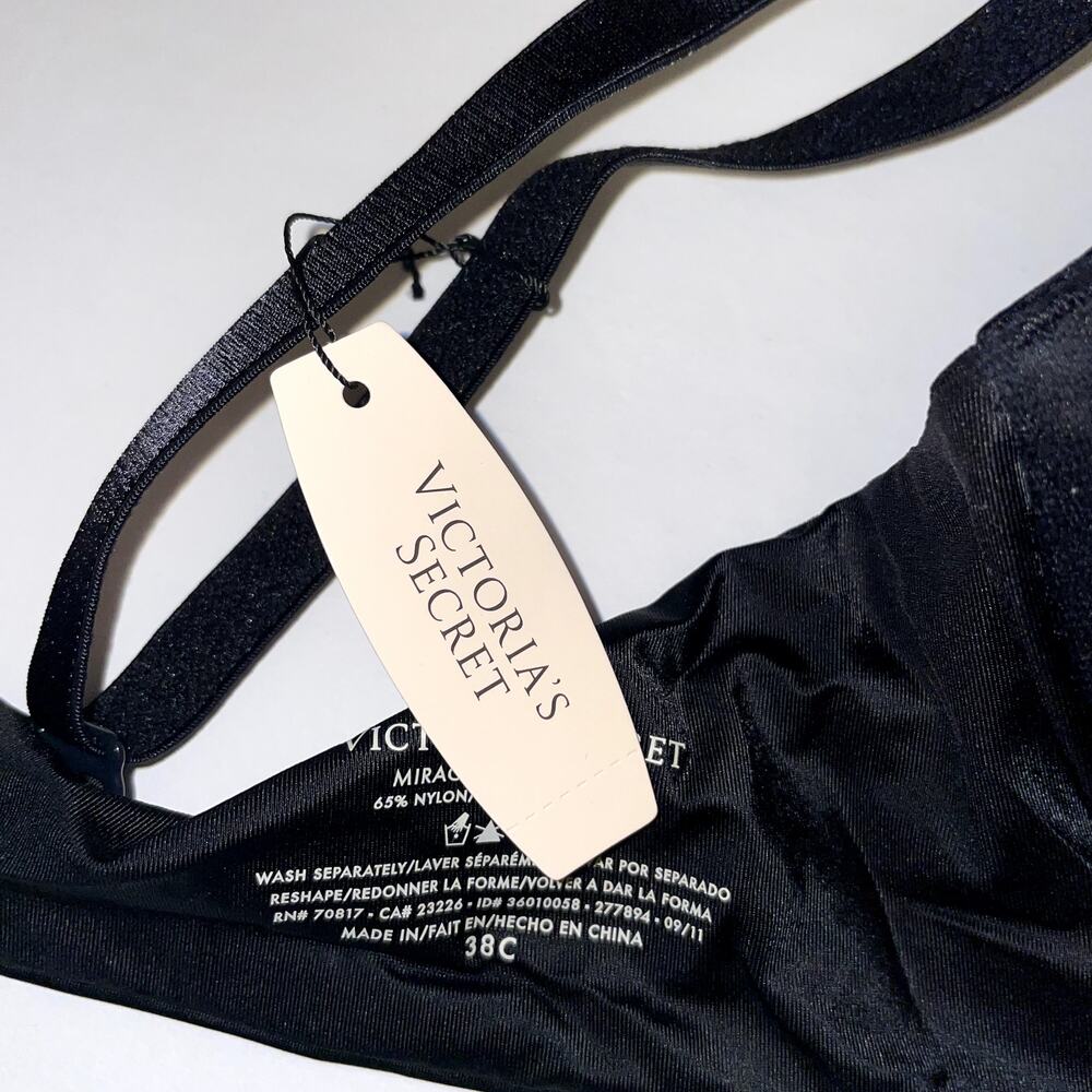 Victoria's Secret Bra 38C Black Bling Miraculous Bombshell Plunge Padded 2 Cup - Picture 8 of 9